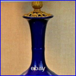 30 Very Fine Chinese Porcelain Blue Monochrome Vase Lamp Traditional Style