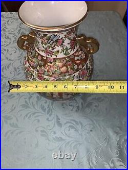 Antique Chinese Collection Porcelain Vase