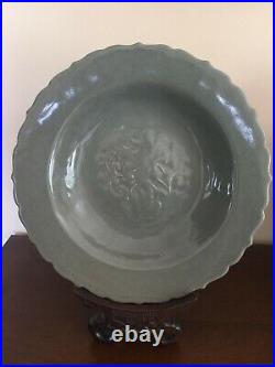 Antique Chinese Porcelain 12 Yuan Dynasty Celadon plate with carved wood stand