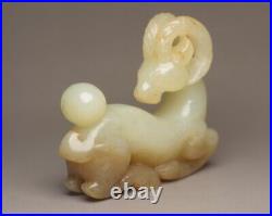 Collection Chinese Antique Natural Hetian Jade Carved Nice Sheep Statue Gift Art