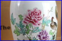 Fine Vintage Chinese Porcelain Famille Rose Vase Lamp